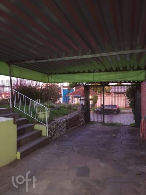 Image 6 - 230110